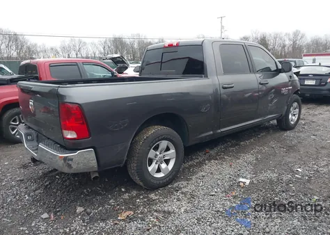 2020 Ram 1500 Classic Slt 4X2 6'4 Box z USA, uszkodzony, nr VIN 1C6RR6TT1LS103109